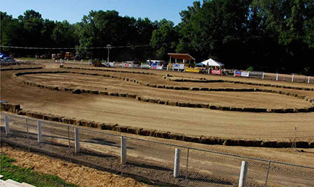 Demolition Derby Dirt Track